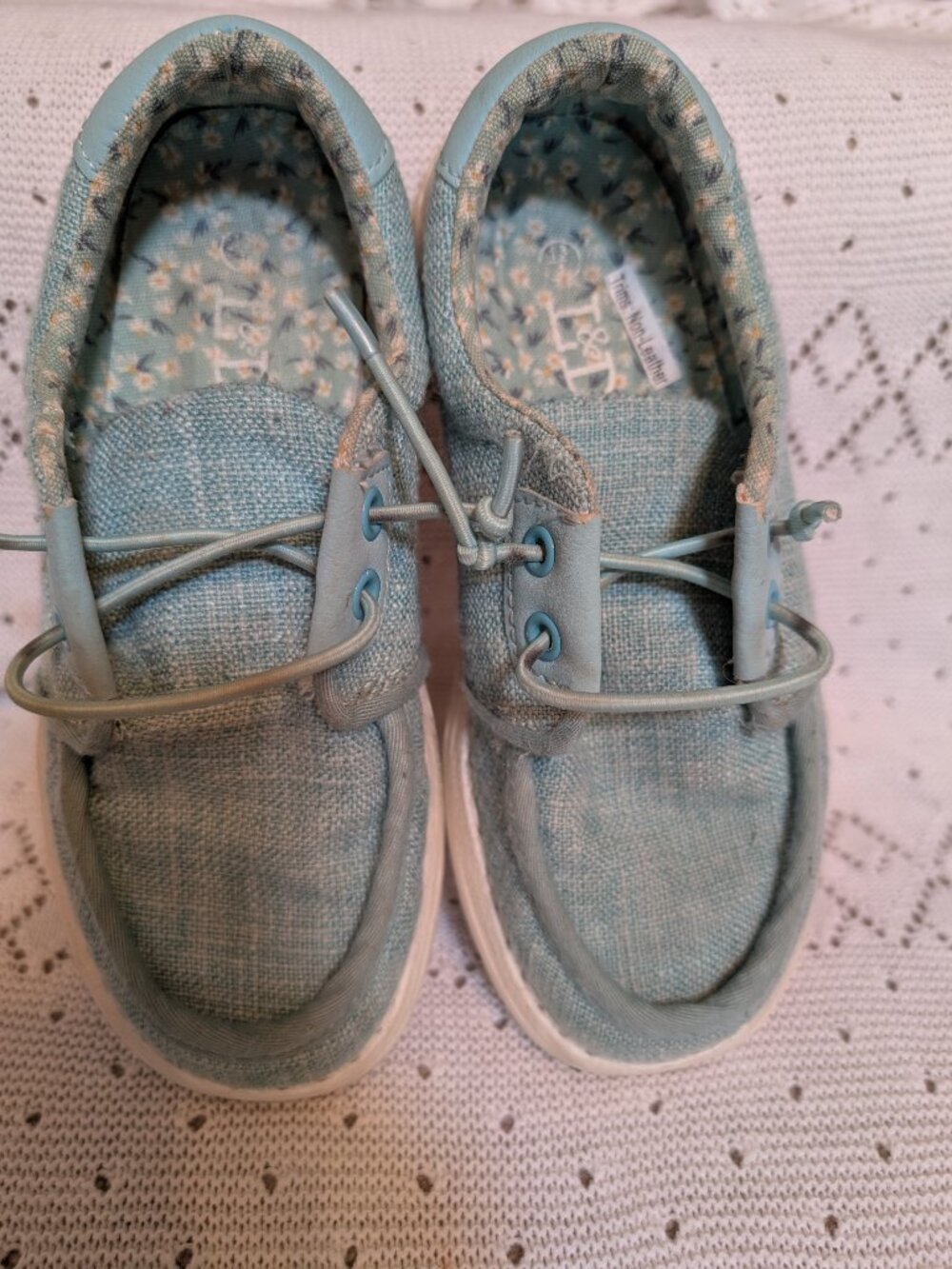 Blue slip on shoes with elastic size 13/1